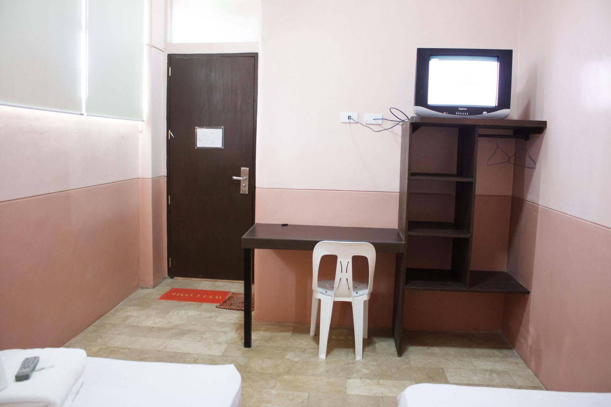 Gv Hotel - Borongan Exteriér fotografie